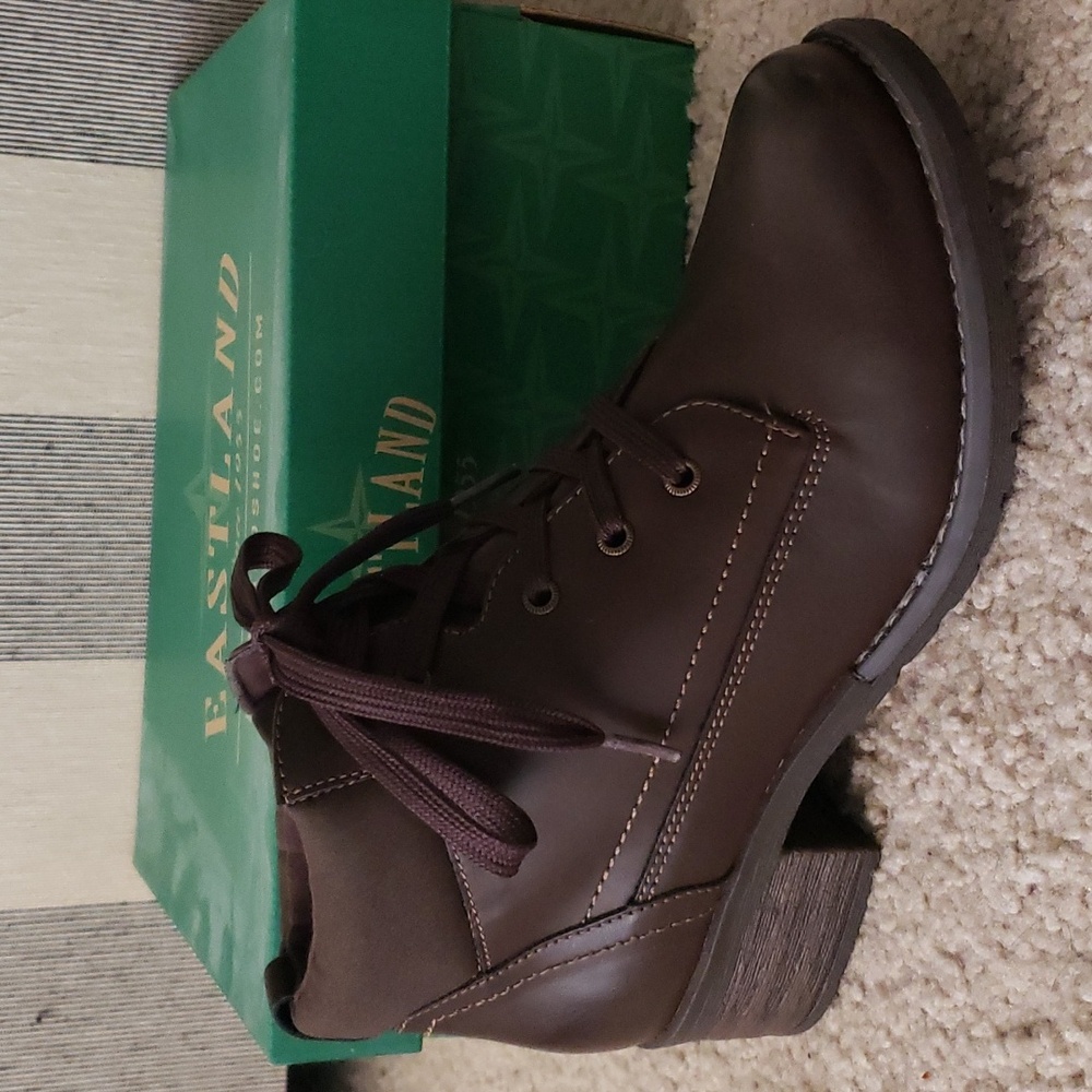 Eastland Bandana Boots